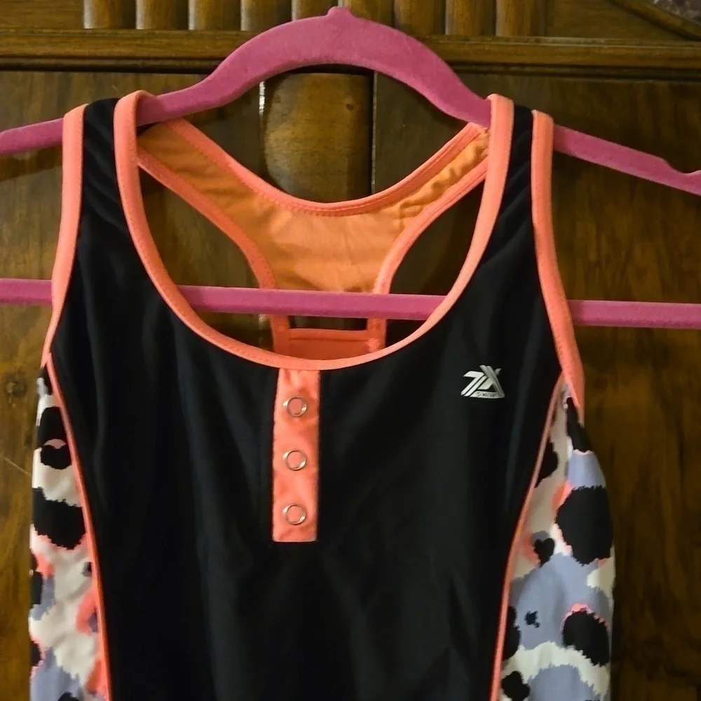 ZeroXposur Big Girls Pretty Plus One Piece Swimsuit Size 14P Large NWT